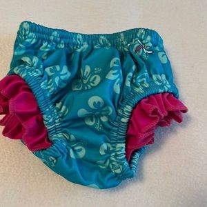 Waterproof diaper cover.  Large-18 months